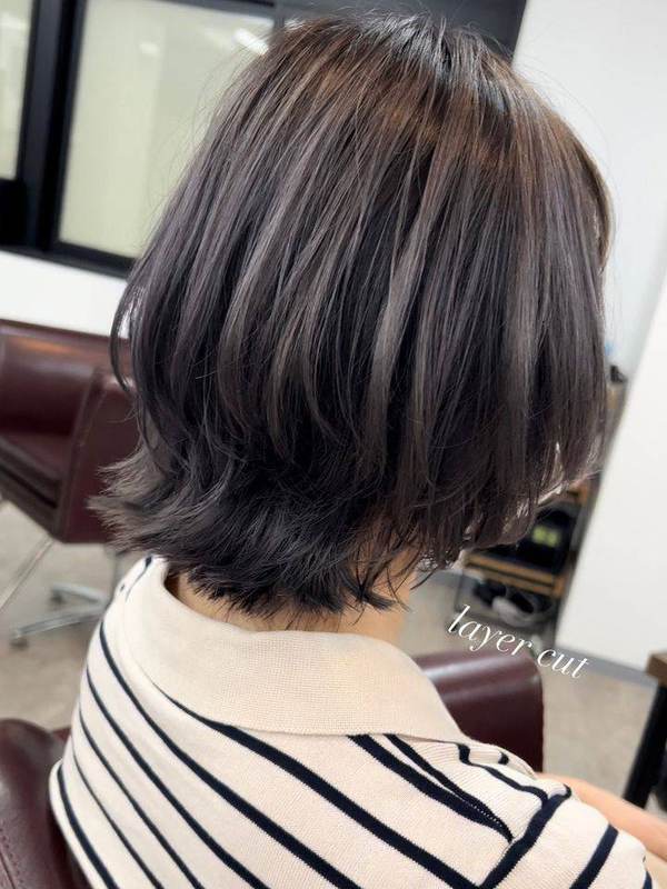 くびれレイヤーボブ