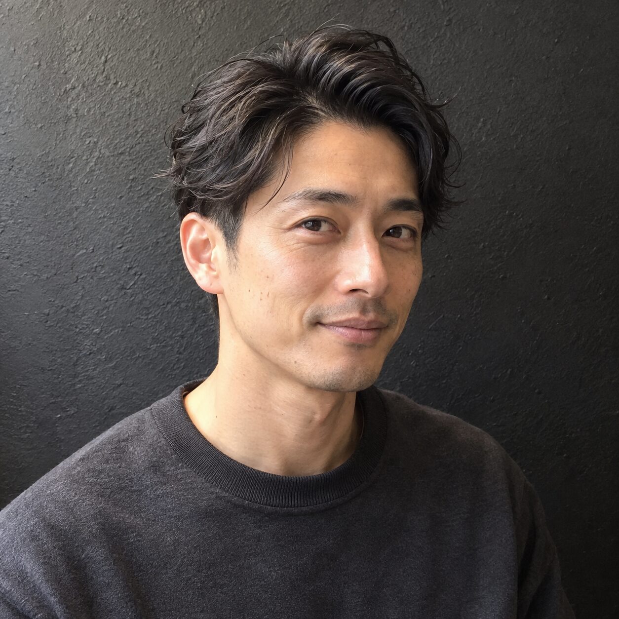 長岡のメンズパーマ｜30〜40代向け自然な動きと朝のセット術
